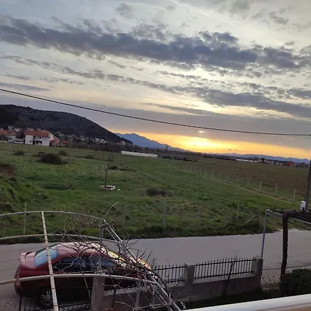 Jovo Apartman *