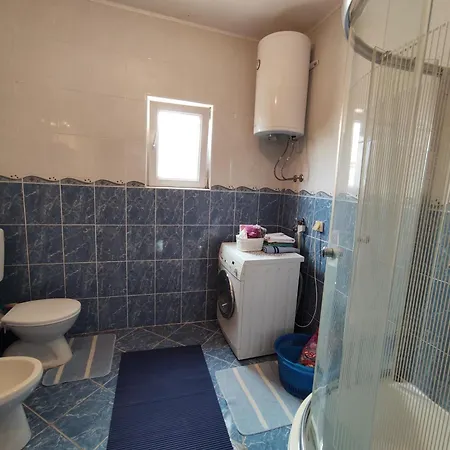 Jovo Apartman *